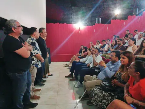 Antakya sokaklarının ve caddelerinin son tanığı "ÇEMBER" filminin ücretsiz gösterimi gerçekleşti. — fotoğraf 2