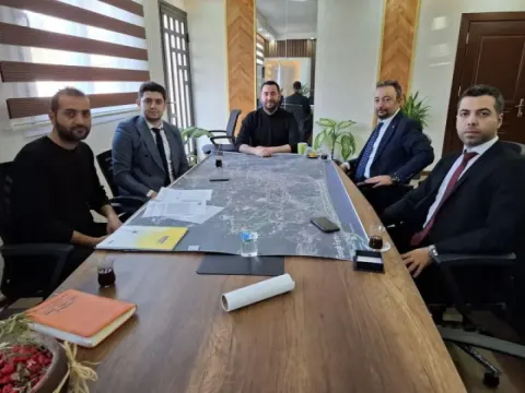 Baskan Emrah Karaçay' Dan Samandağ' A Doğalgaz Müjdesi. — fotoğraf 1